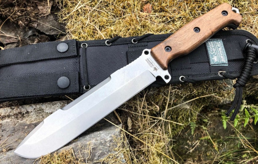 SURVIVALIST X AUS-8 WALNUT_1