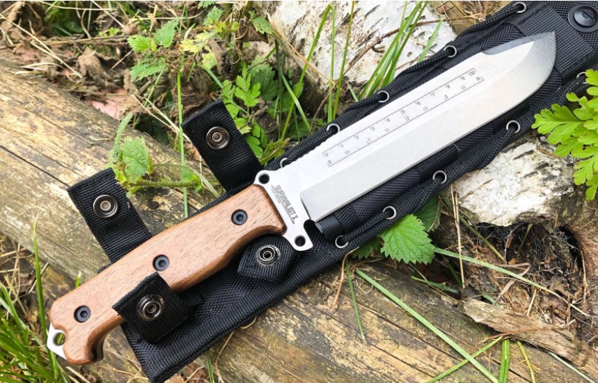 SURVIVALIST X AUS-8 WALNUT_3